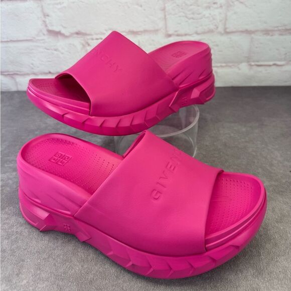 Givenchy Pink Leather Marshmallow Wedge Sandals NIB 40 - Picture 1 of 11